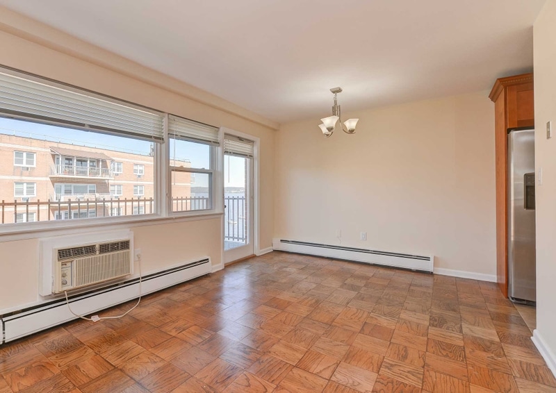 Luxury Riverfront Apartments